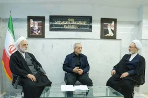 İran’ın yeni dini lideri seçildi! İsmi güvenlik gerekçesiyle açıklanmayacak