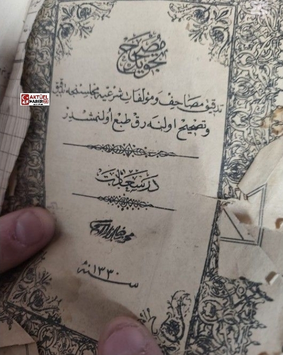 Hüseynik’te Tarih Yerlerde Sürünüyor!