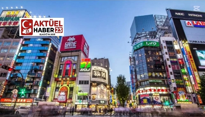 Japonya’da 7.4 büyüklüğünde deprem oldu.