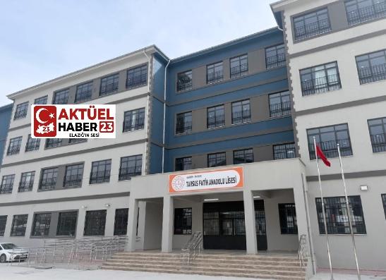 Mersin’de Öğrencinin Üzerinde Tabanca Bulundu