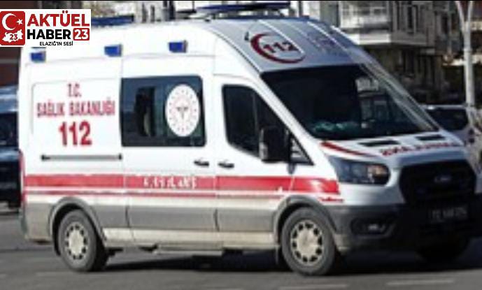 İzzetpaşa Önünde Kaza: Taksi Otomobile Arkadan Çarptı!