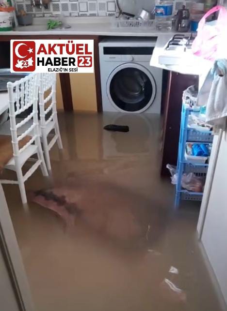 Yeni Mahalle’de Su Baskını Mağduriyeti! Komşu İnşaat Evi Talan Etti