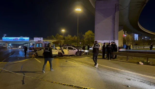 Bagajından eşya almak için arabadan indi, feci şekilde hayatını kaybetti