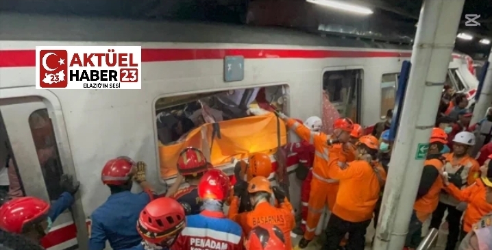 Tren faciası ülkeyi sarstı: 14 ölü, 38 yaralı