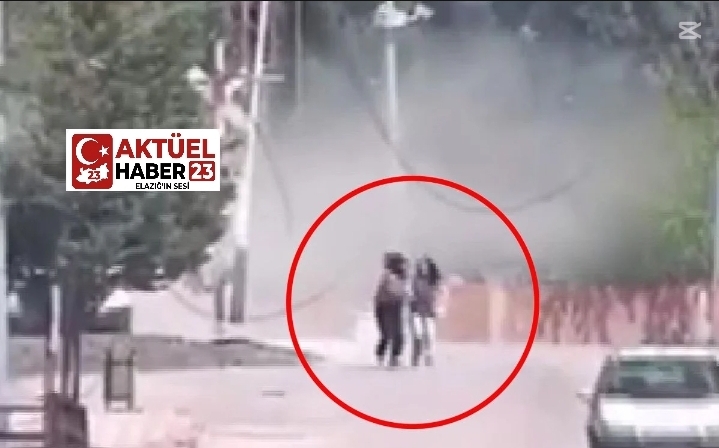 Alkollü sürücünün minibüsü kaldırıma çarptı, 2 genç kız ölümden saniyelerle kurtuldu