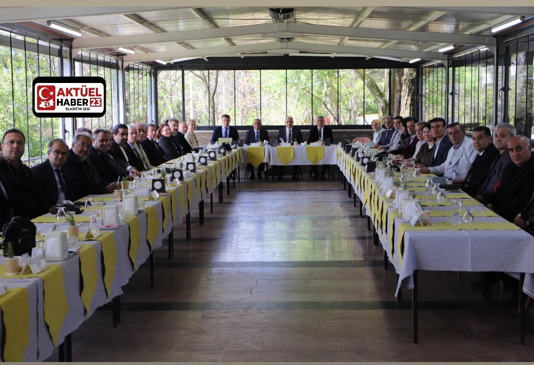 Hazar’da Senato Zirvesi