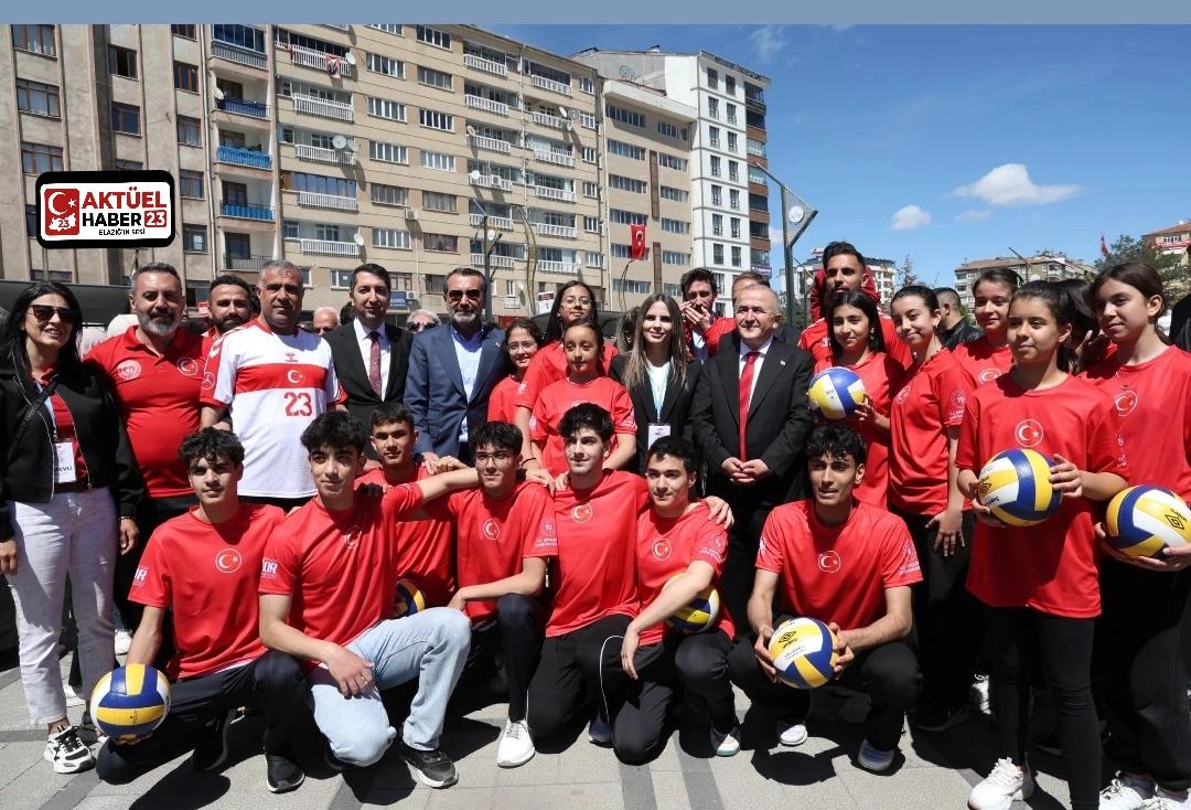 Elazığ’da Gençlik Haftası Coşkusu: “Gençlik ve Spor Fest” Göz Doldurdu