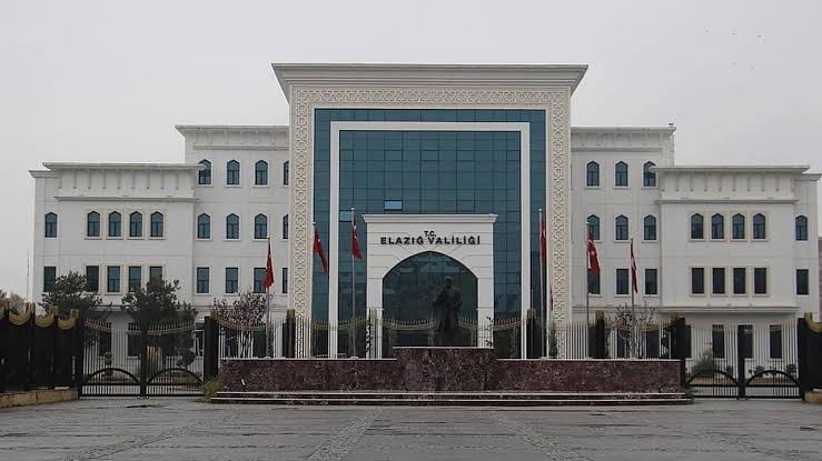 Elazığ’da özel sağlık kuruluşlarına yapılan operasyona Valilikten açıklama geldi