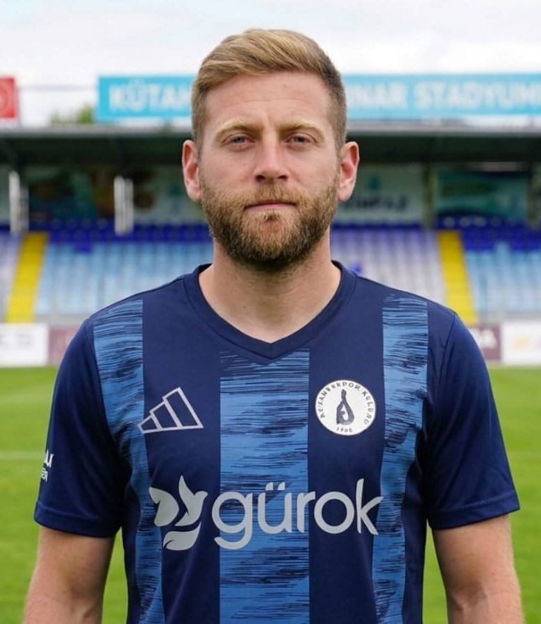 HALİL İBRAHİM SÖNMEZ KÜTAHYASPOR’DA