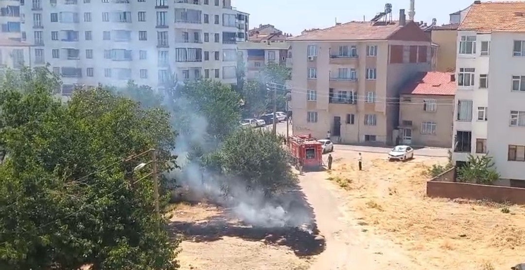 Elazığ’da Korkutan Yangın!