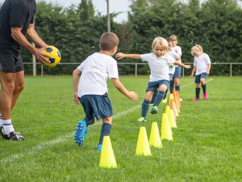 SPOR BİLİMLERİNİN GELECEĞİNİ YENİDEN DÜŞÜNMEK