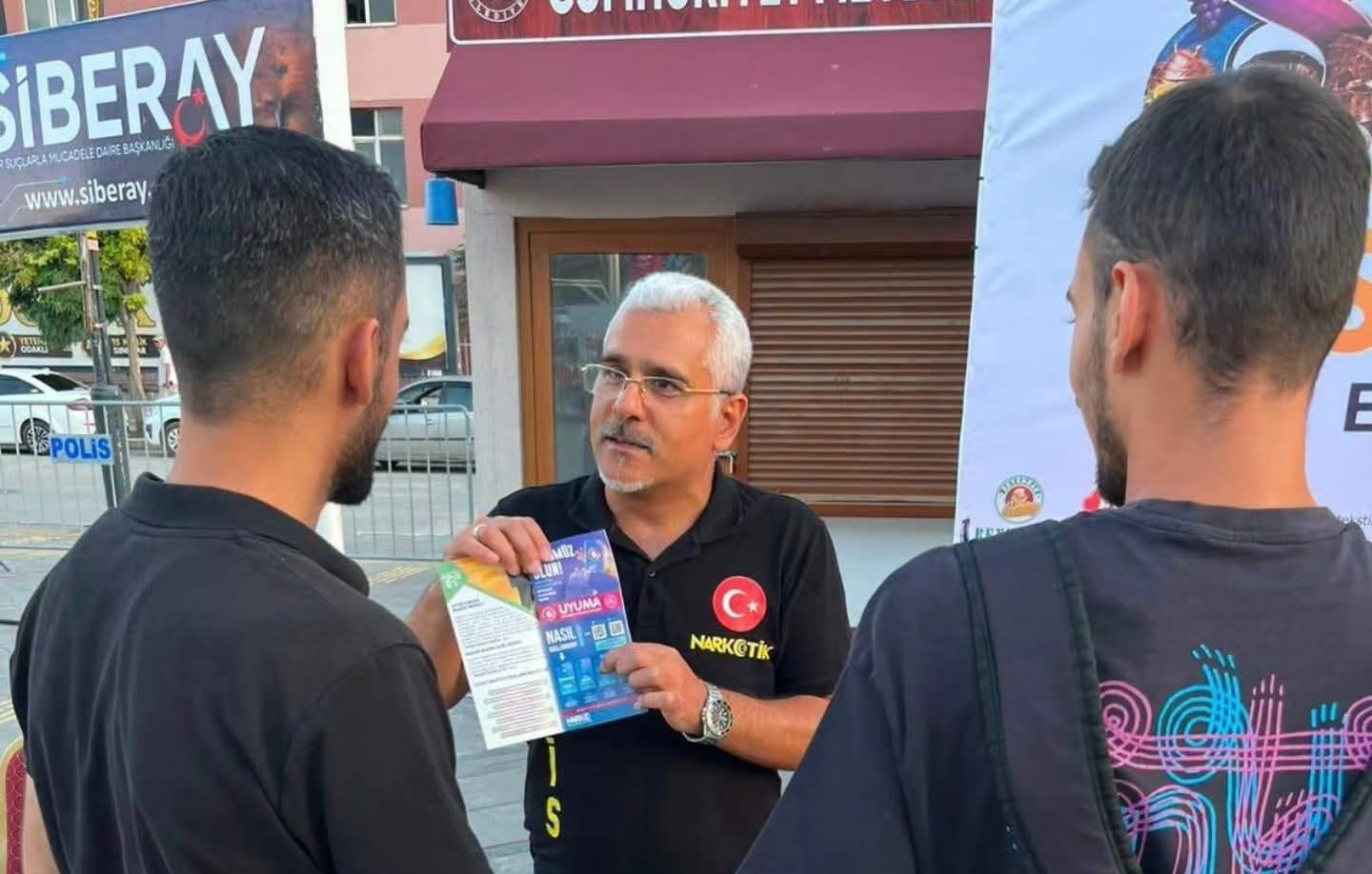 VATANDAŞLARA SİBER GÜVENLİK ANLATILDI