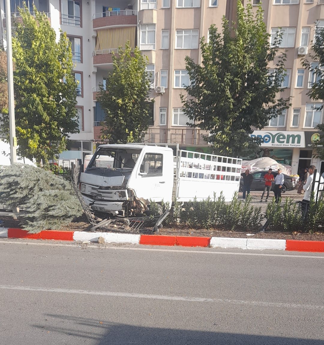 KOVANCILAR-BİNGÖL YOLUNDA KAZA…