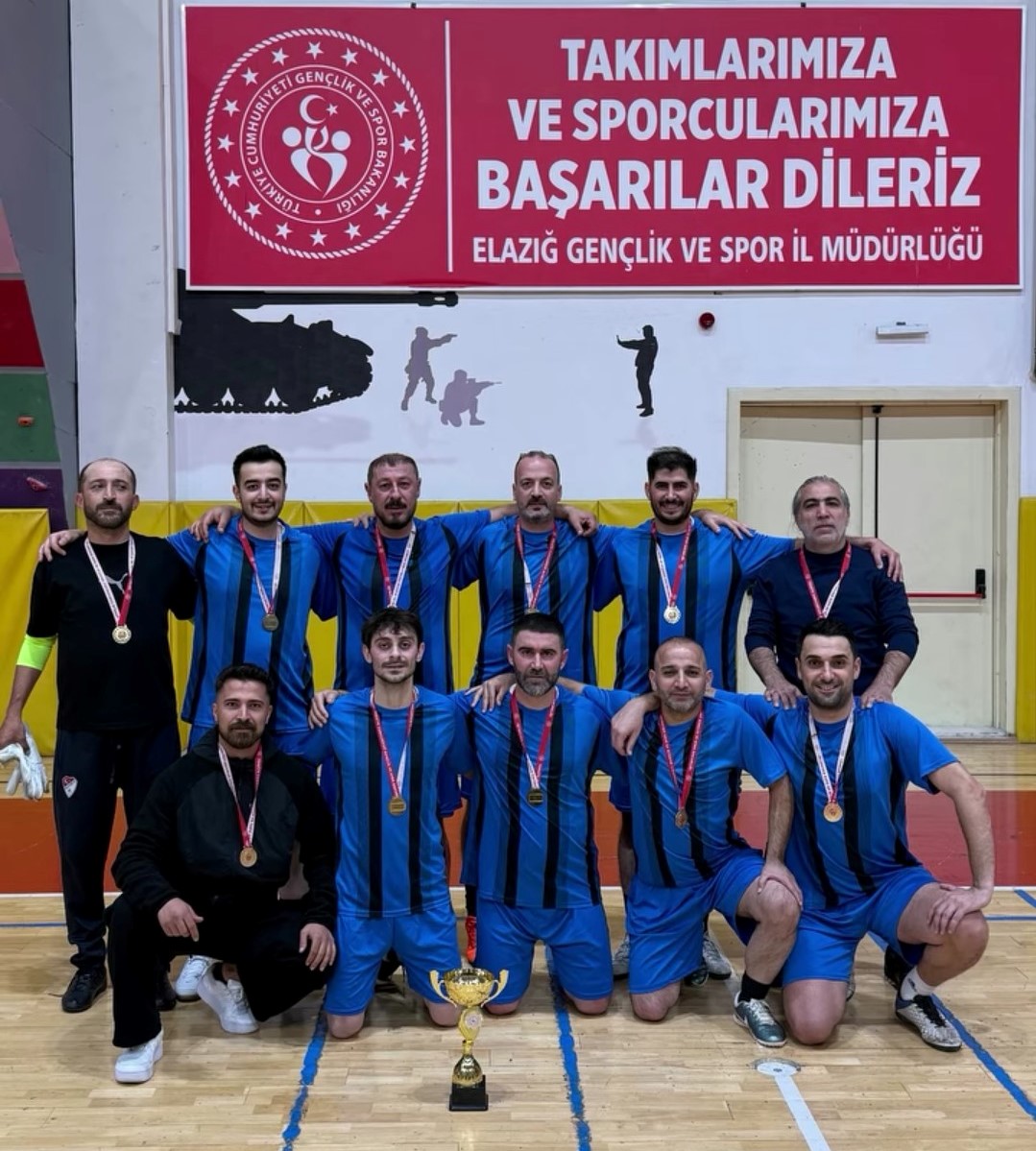 FUTSAL’DA ŞAMPİYON ELAZIĞ BELEDİYESİ OLDU